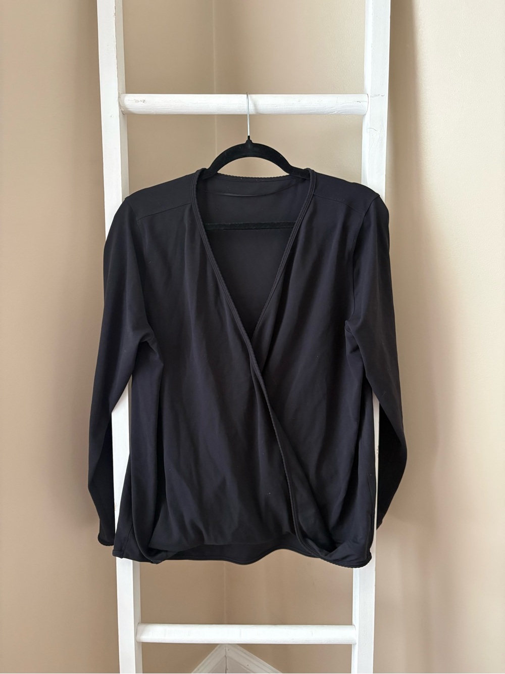 lululemon athletica Black Long-Sleeve Wrap Top
